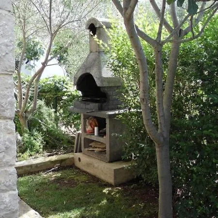 Apartment Mali Dvori Srima