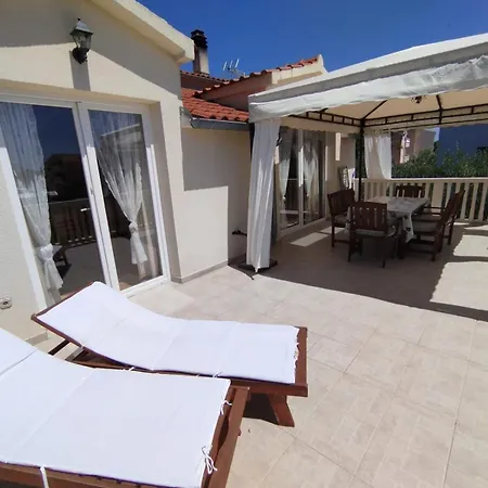 Mali Dvori Apartment Srima