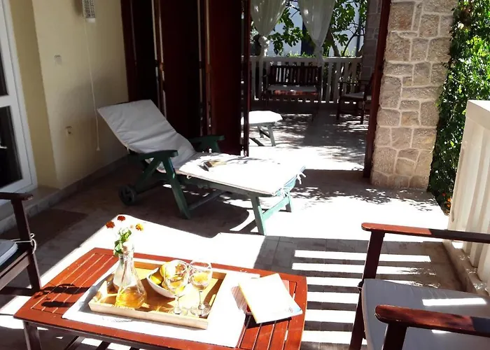 Mali Dvori 아파트 스리마